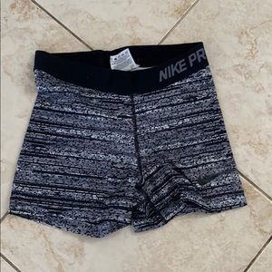 Nike pro